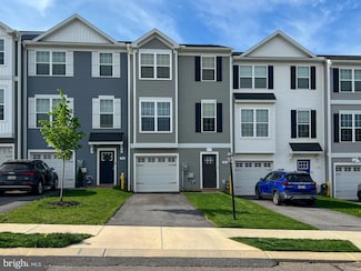 90 Hudson Blvd, Red Lion, PA 17356