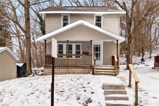 227 Uhler Ave, Akron, OH 44310