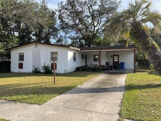 7331 Sequoia Dr, Tampa, FL 33637