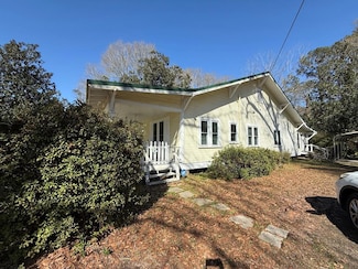 404 N Steele Ave, Picayune, MS 39466