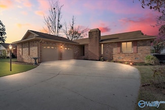 307 Poplar St, Athens, AL 35611