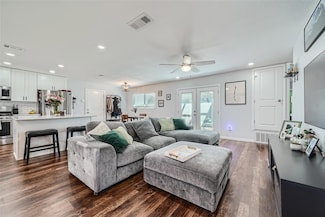 1509 E Main St, Round Rock, TX 78664