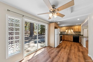 3520 Cloverdale Ave, South Lake Tahoe, CA 96150