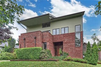 2005 Lombardy Cir, Charlotte, NC 28203