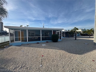 113-119 Fairweather Ln, Fort Myers Beach, FL 33931