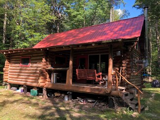 141 Lampman Rd, Broadalbin, NY 12025