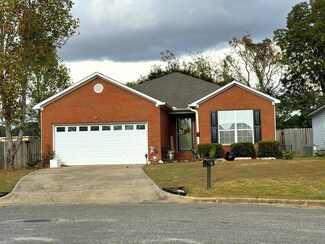 414 Fulton Dr, Midland City, AL 36350