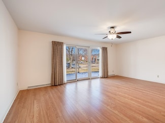 6 Heritage Cir Unit 2, Madison, WI 53711