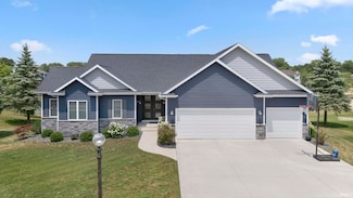 2620 E Ontario Ln, Warsaw, IN 46582