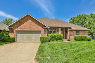 4509 S Shady Lane Ct, Springfield, MO 65810