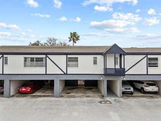 1127 King Arthur Ct Unit 303, Dunedin, FL 34698