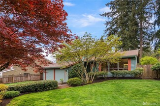 2919 NE 193rd St, Lake Forest Park, WA 98155