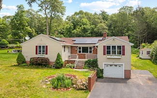 56 Park Rd, Colchester, CT 06415