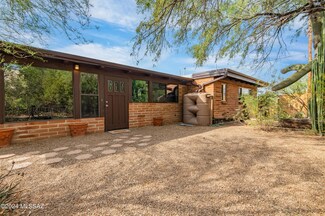 250 W Old Ina Rd, Tucson, AZ 85704