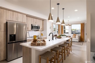 119 N 1st Ave, Upland, CA 91786
