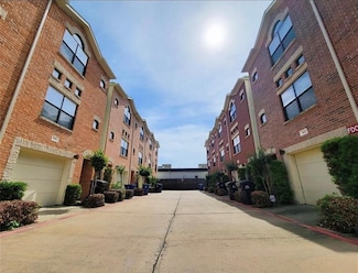 8715 Meadowcroft Dr Unit 902, Houston, TX 77063