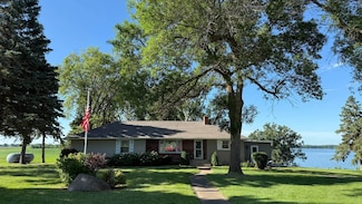 17483 64th St SW, Cokato, MN 55321