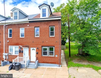 417 N Montgomery St, Trenton, NJ 08618