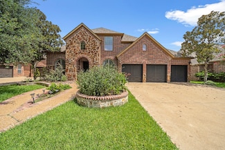 1722 Ravenel Ln, Sugar Land, TX 77479