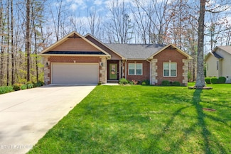 133 Malvern Rd, Crossville, TN 38558