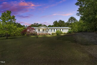 162 Bogie Landing Dr, Lillington, NC 27546