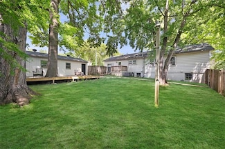 1708 S Broadway St, Leavenworth, KS 66048
