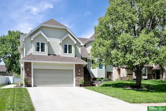 1204 Castana Cir, Papillion, NE 68046