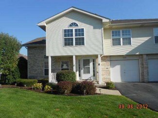7254 Maple Dr Unit 597254, Justice, IL 60458