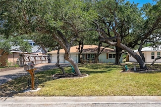 23 S Lake Dr, Rockport, TX 78382