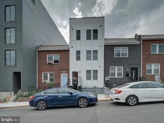 1004 18th St NE Unit 2, Washington, DC 20002