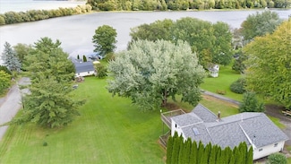 10293 Connecticut Ave, Wolcott, NY 14590