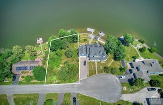 162 Billingswood Point, Athens, NY 12015
