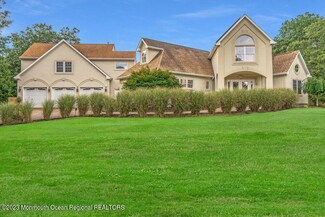 5 Rodeo Dr, West Creek, NJ 08092