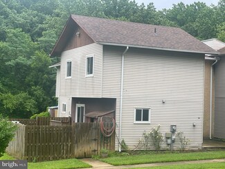 54 State Ct, Gaithersburg, MD 20877