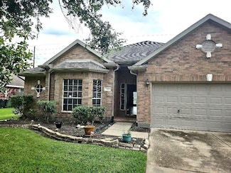1103 E Hampton Dr, Pearland, TX 77584