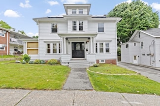 5 Pleasant St, Marlborough, MA 01752