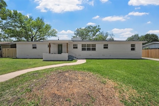 4100 N 30th St, Waco, TX 76708