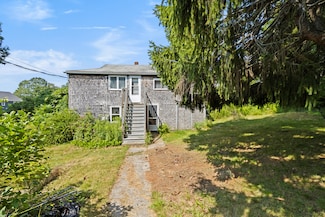 12 Merriam St, Portland, ME 04103