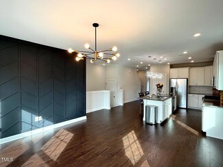 2823 Dallas Valley Ln, Apex, NC 27502