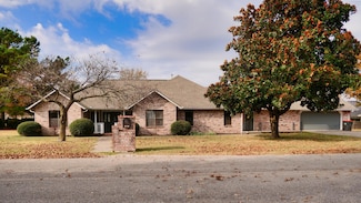 1119 Rolling Oaks Rd, Grove, OK 74344
