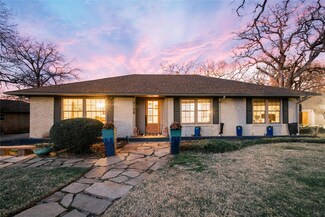 1811 Locksley Ln, Denton, TX 76209