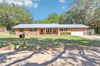 42116 E Lakeview Dr, Altoona, FL 32702
