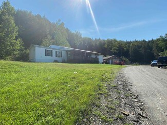 96 Hemlock Ln, Randolph, VT 05060