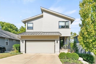 1908 W 48th St, Westwood, KS 66205