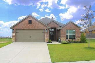 4802 Elite Dr, Sanger, TX 76266