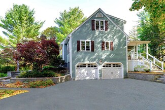 2 Beau Monde Dr, North Hampton, NH 03862