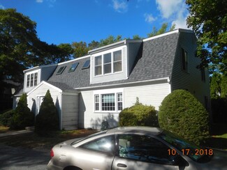733 W Main St Unit L, Hyannis, MA 02601