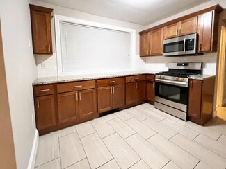 128 Lawrence St Unit B, Medford, MA 02155