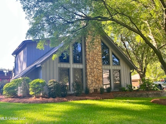 115 Lakeland Dr, Florence, MS 39073