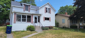 1109 Leng St, Bay City, MI 48706